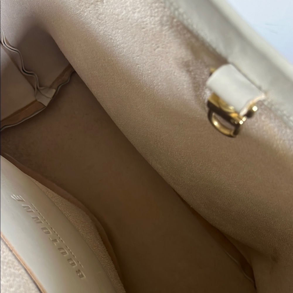 Boutonné Leather Tote - Picture 6 of 14